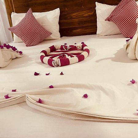 Swiss Kiss Beach Resort 우푸벨리 외부 사진